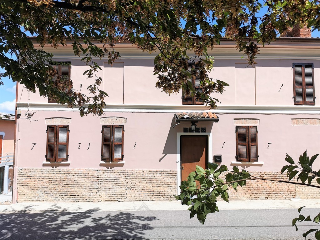 Corvino San Quirico (PV) VENDITA Casa in Posizione Panoramica Rif.C307